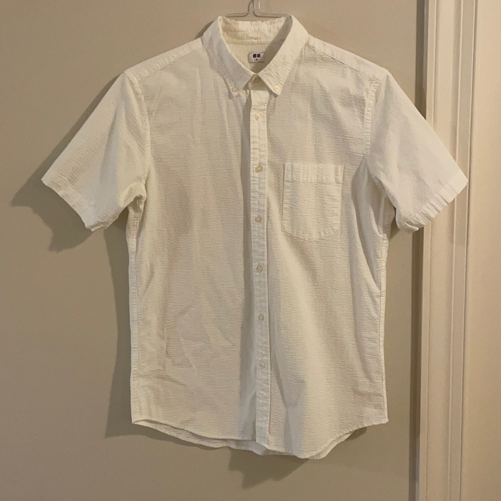 Uniqlo Men’s Medium White Button-Down
